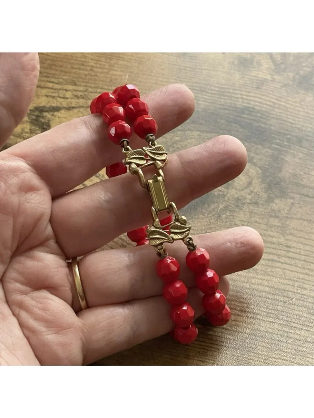 Vintage Red Beaded Double Strand Bracelet Faceted Glass Gold Tone Leaf Clasp